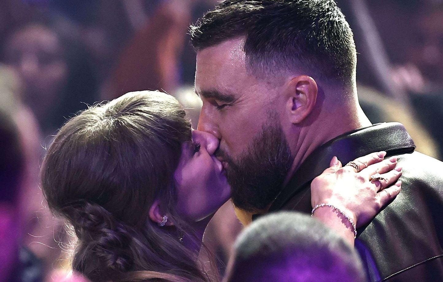 Madison Square Garden, acuerdos de confidencialidad… Lo que sabemos del matrimonio de Taylor Swift y Travis Kelce Madison Square Garden, acuerdos de confidencialidad… Lo que sabemos del matrimonio de Taylor Swift y Travis Kelce